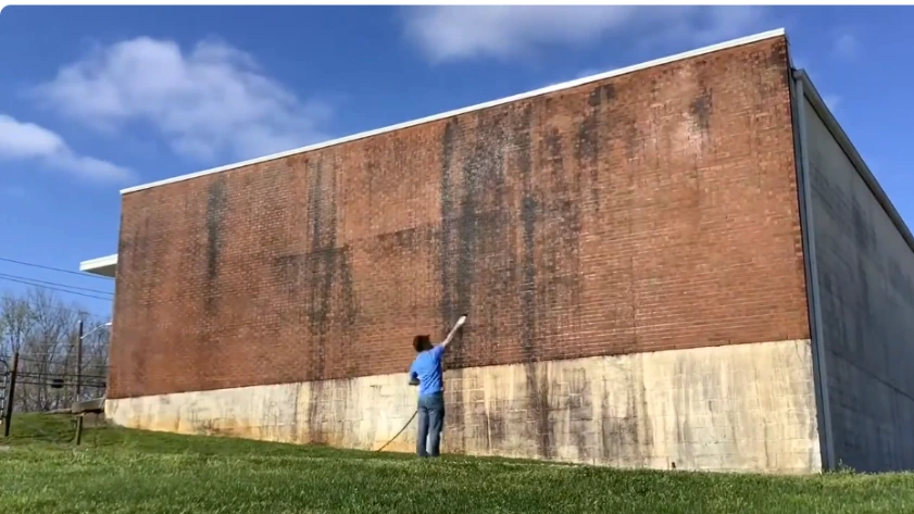 Commercial pressure washing Springfield MO