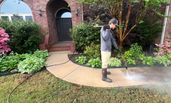 Commercial entryway pressure washing Springfield MO