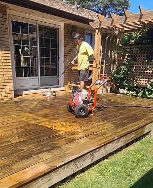 Deck pressure washing Springfield MO